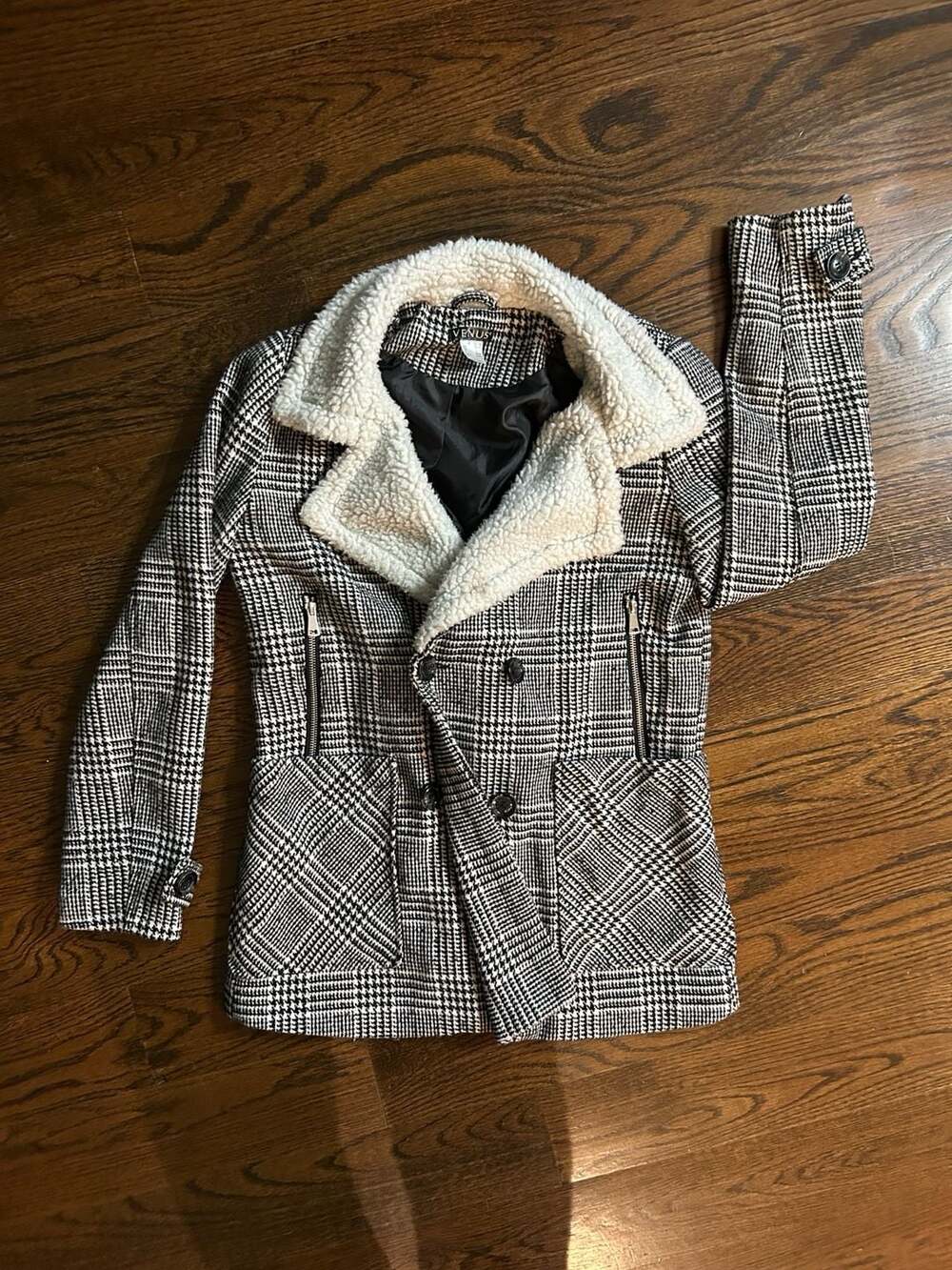 Venus Plaid Pea Coat Size S Sherpa Collar